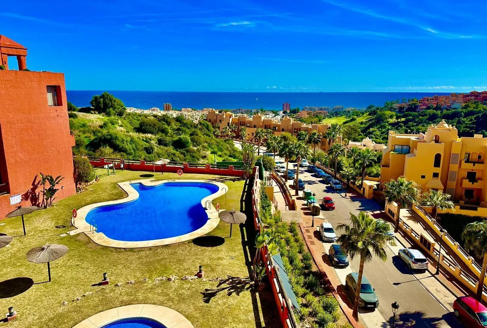 Homestay Sea View & Sea Breeze Apartment Manilva Spain