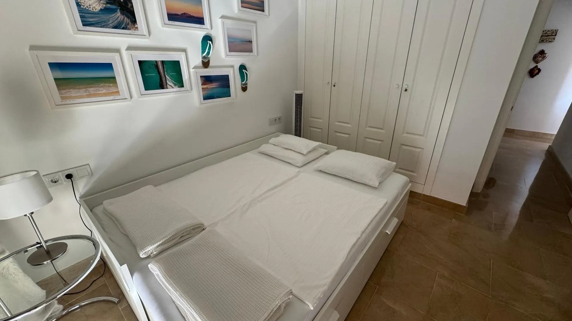 Homestay Sea View & Sea Breeze Apartment Manilva